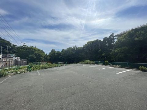 Hayama, Kanagawa property