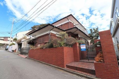 Hayama, Kanagawa property
