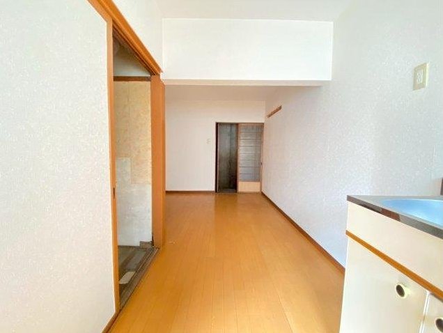 Minato-Haru 4 (Asashiobashi Station) 6.8 million yen &mdash; photo 3