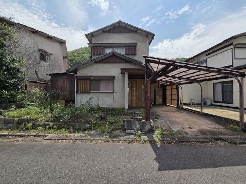 Fukuyama, Hiroshima property