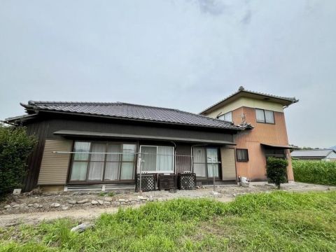 Marugame, Kagawa property