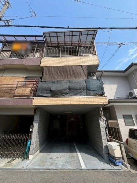 Higashiosaka, Osaka property