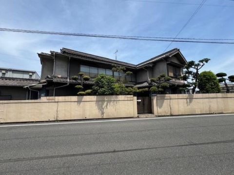 Fukuyama, Hiroshima property