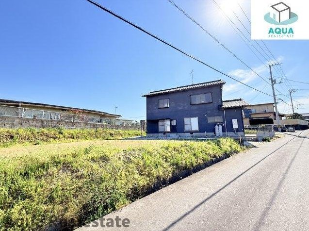 Used house in Nishisho, Konan-cho, Takamatsu City &mdash; photo 1