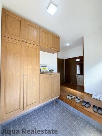 Used house in Nishisho, Konan-cho, Takamatsu City &mdash; photo 8