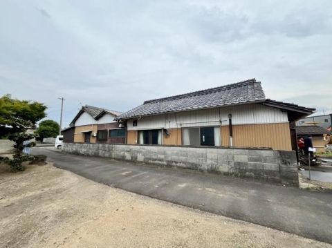 Marugame, Kagawa property