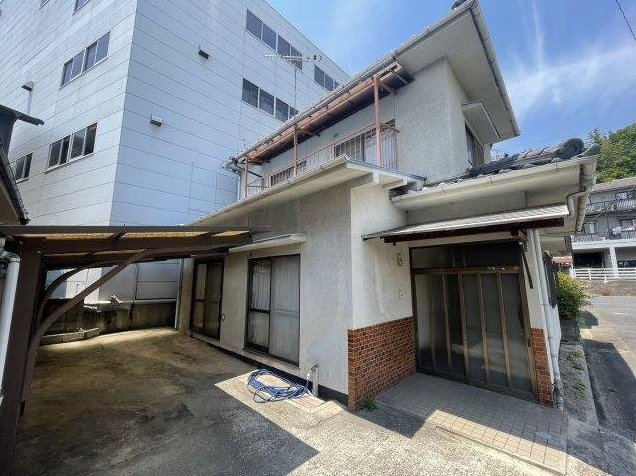 Nishifukatsu-cho 5 (Fukuyama Station) 9.8 million yen &mdash; photo 1