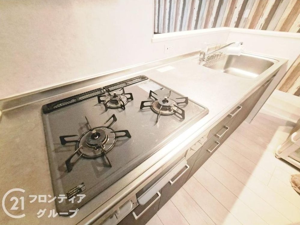 Used detached house in Ikue 2-chome, Asahi-ku, Osaka City &mdash; photo 4