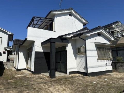 Fukuyama, Hiroshima property