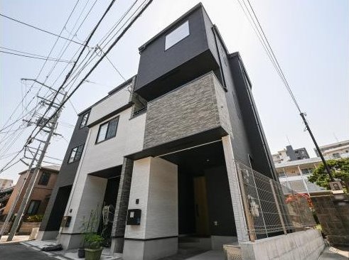 Used detached house in Nozato 2-chome, Nishiyodogawa-ku, Osaka City, Osaka Prefecture &mdash; photo 1