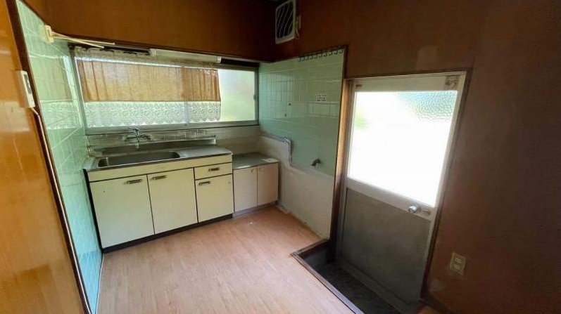〇 Used detached house in Nakayama-cho, Takamatsu City &mdash; photo 6