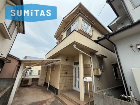 Fukuyama, Hiroshima property
