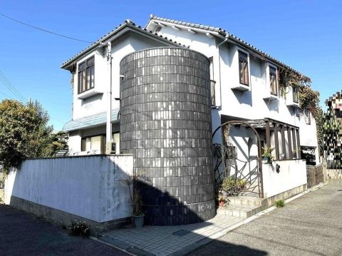 Amagasaki, Hyogo property