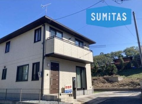Fukuyama, Hiroshima property