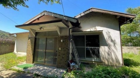 Takamatsu, Kagawa property