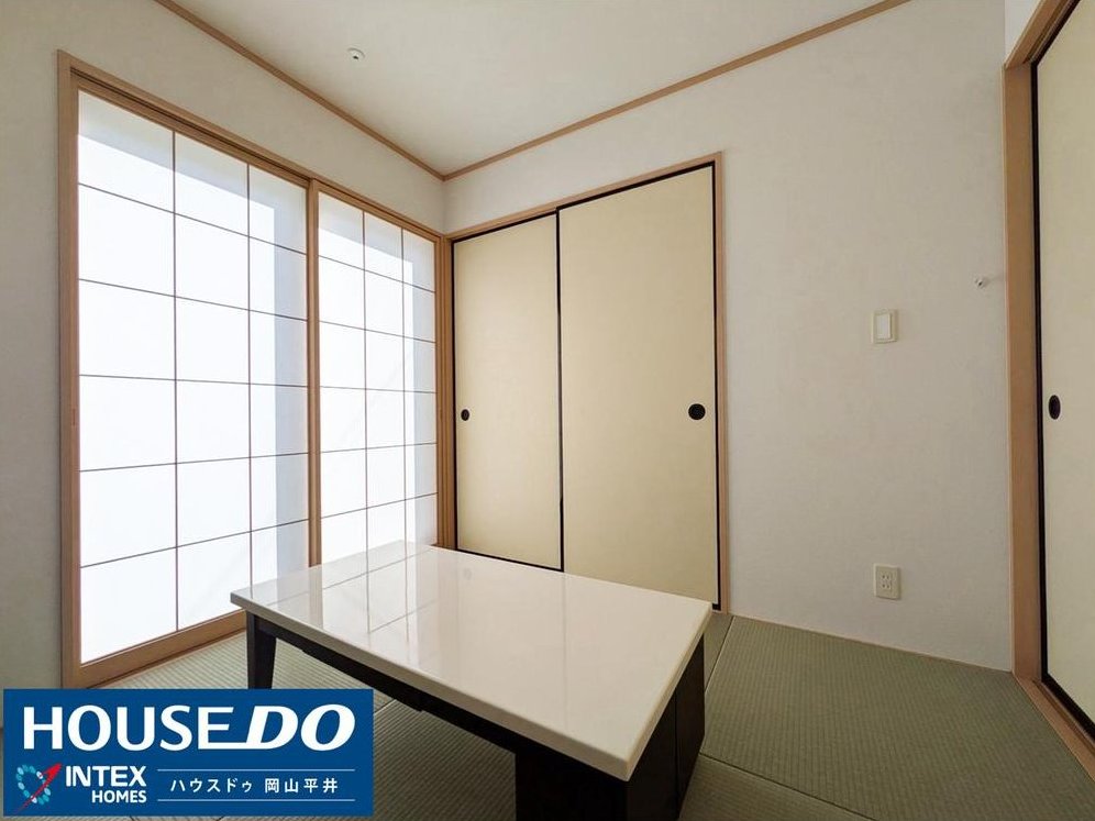Parking space for up to 3 cars! A spacious 4LDK apartment in Kadota Bunka-cho, Naka-ku ◆3-chome, Kadota Bunka-cho◆ &mdash; photo 4