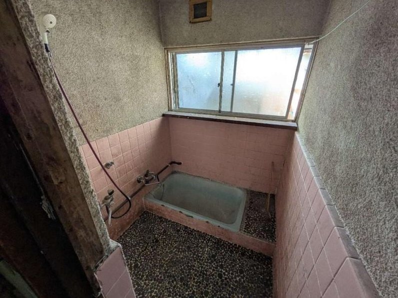 Used detached house in Matsushima-cho, Takamatsu City &mdash; photo 4