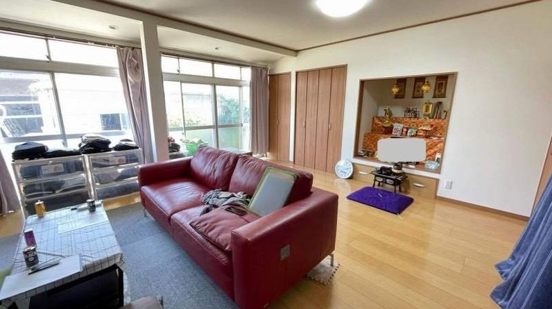 Used detached house in Kawahigashi-shimo, Kagawa-cho, Takamatsu City &mdash; photo 3