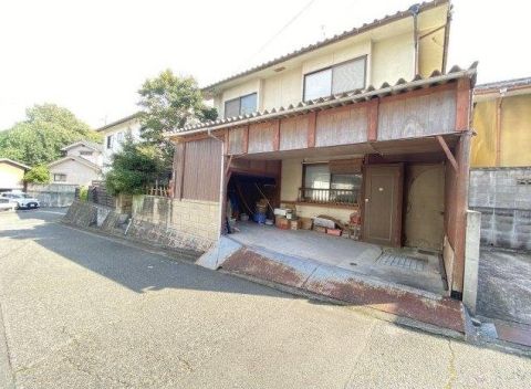 Fukuyama, Hiroshima property