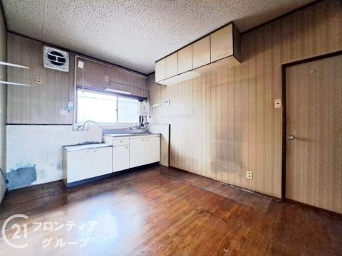 Higashiosaka, Osaka property