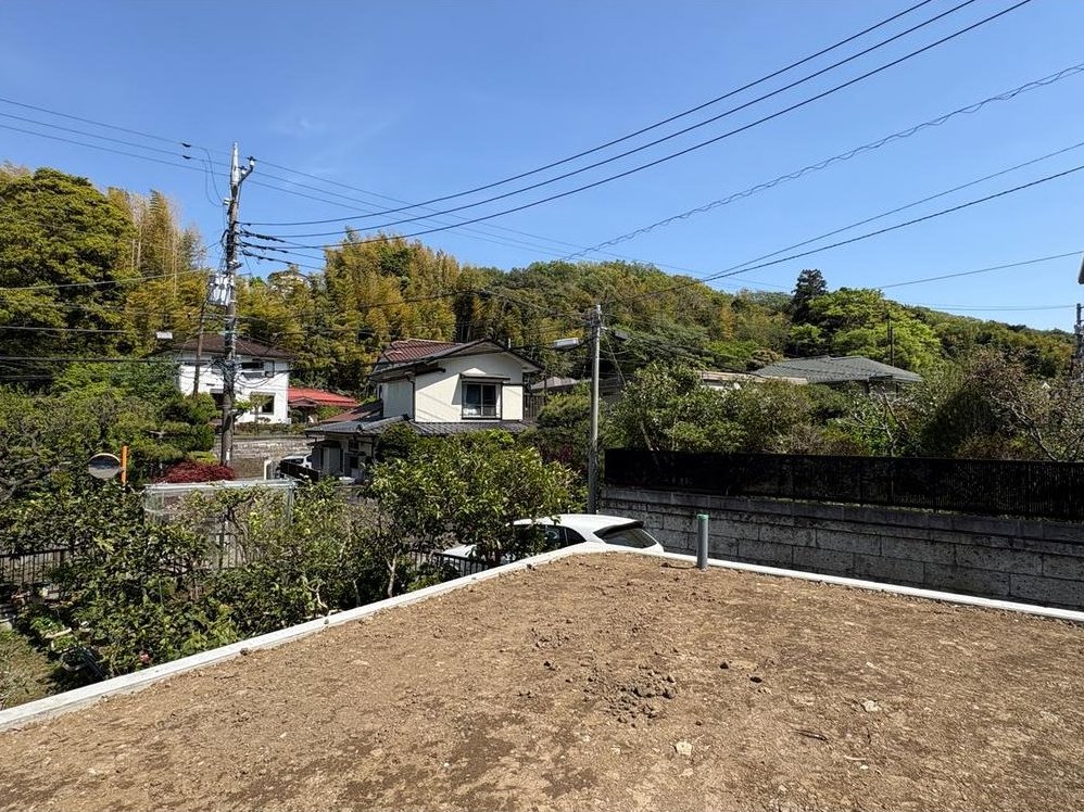 ◆First Public Release◆ Two plots available to enjoy the green view - over 60 tsubo (approx. 200 sq m) of spaciousness! Includes approximately 120 tsubo (approx. 400 sq m) of forest land. &mdash; photo 7