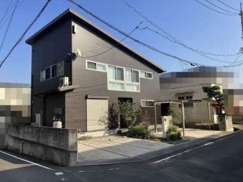 Fukuyama, Hiroshima property