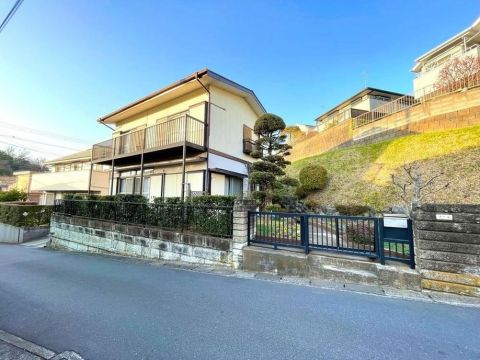 Kamakura, Kanagawa property