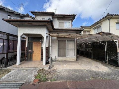 Fukuyama, Hiroshima property