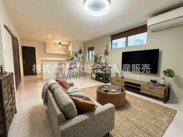 Used detached house in Kotobuki-cho 3-chome &mdash; photo 1