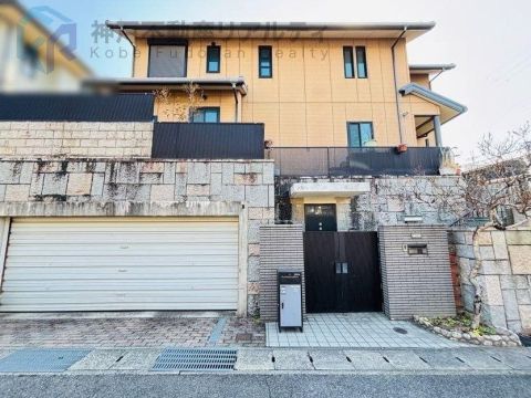 Kobe, Hyogo property