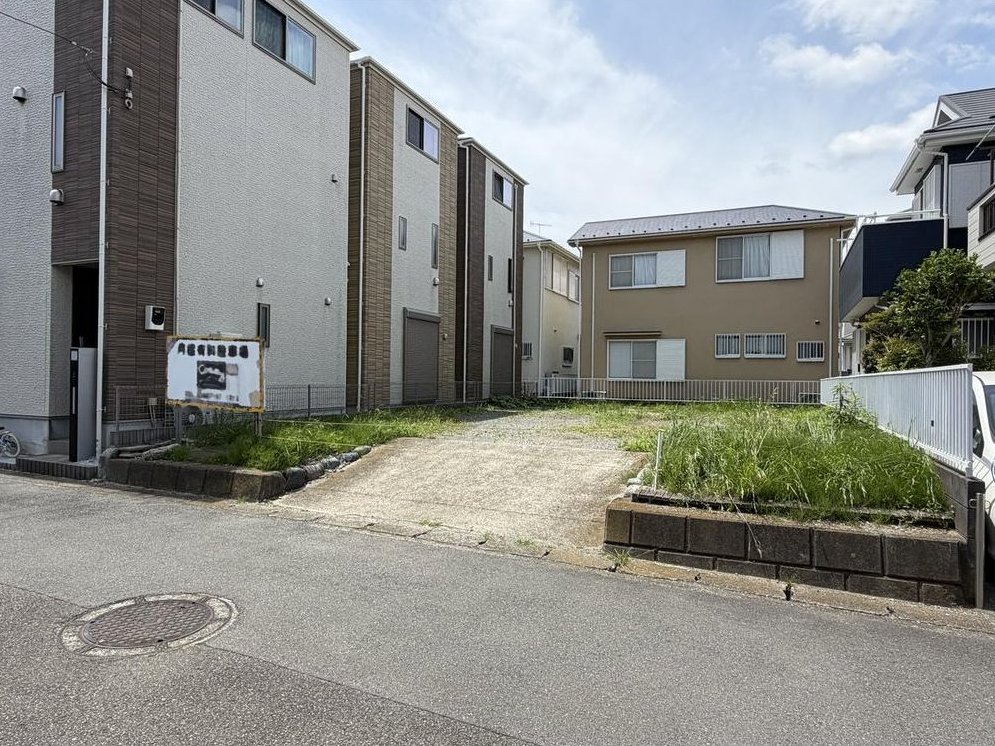 Land for sale in Hishinuma 3-chome, Chigasaki City &mdash; photo 1