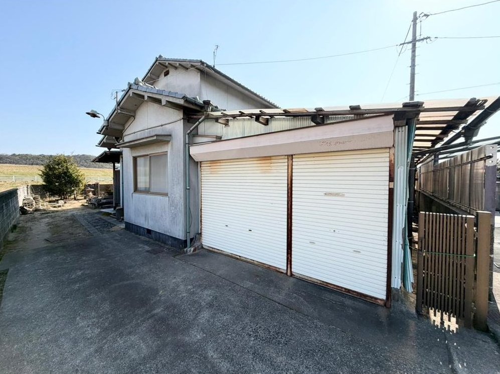 Gobun-cho (Bingo-Honjo Station) 3.98 million yen &mdash; photo 1