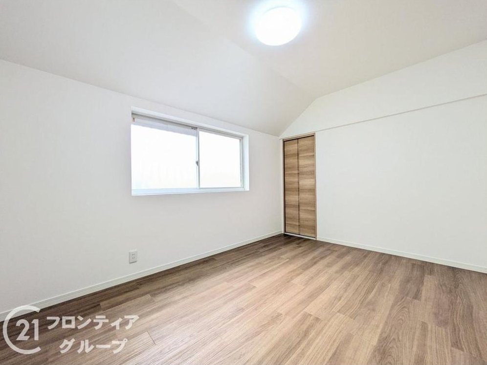 Katayama-cho 1 (Nagata (Nagata Shrine) Station) 29,990,000 yen &mdash; photo 8