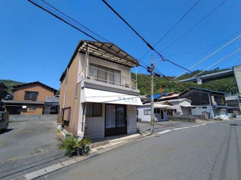 Kurashiki, Okayama property