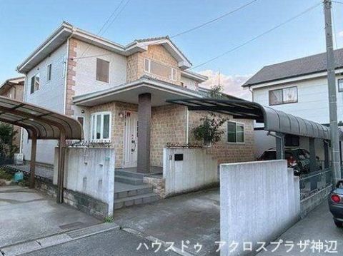 Fukuyama, Hiroshima property