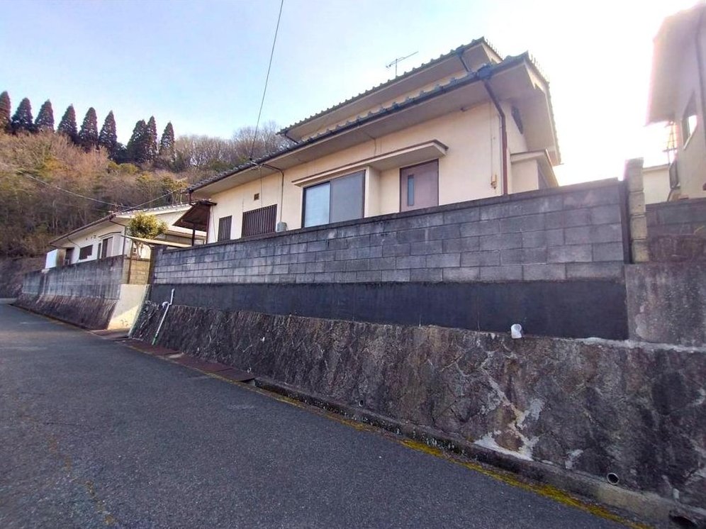 Makuyamadai 4 (Daimon Station) 5.5 million yen &mdash; photo 1