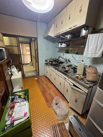 5DK detached house with 2-car garage (southeast corner lot) in 4-chome, Ohasu, Higashi-Osaka City &mdash; photo 6
