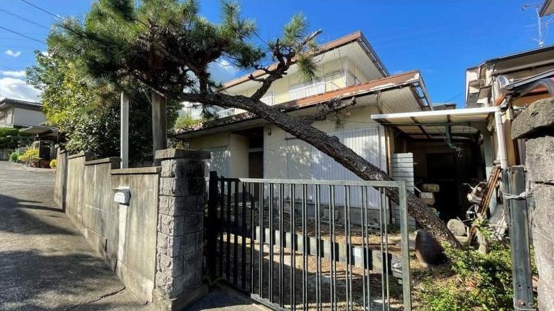 〇 Used detached house in Kashiwabara, Kokubunji-cho, Takamatsu City &mdash; photo 1