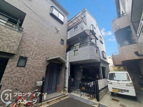 Higashiosaka, Osaka property