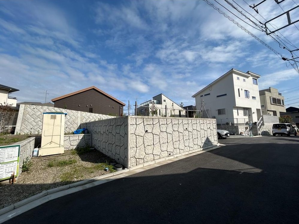 Land in Tsujido Taiheidai 2-chome &mdash; photo 3