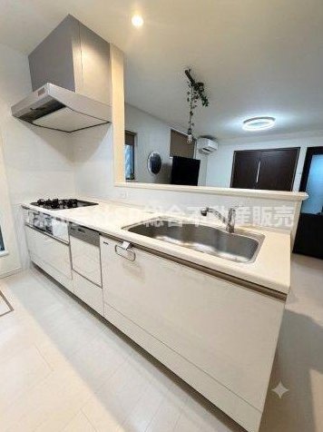 Used detached house in Kotobuki-cho 3-chome &mdash; photo 4