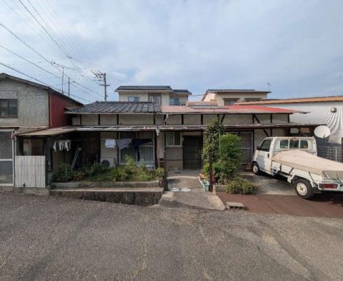 Takamatsu, Kagawa property