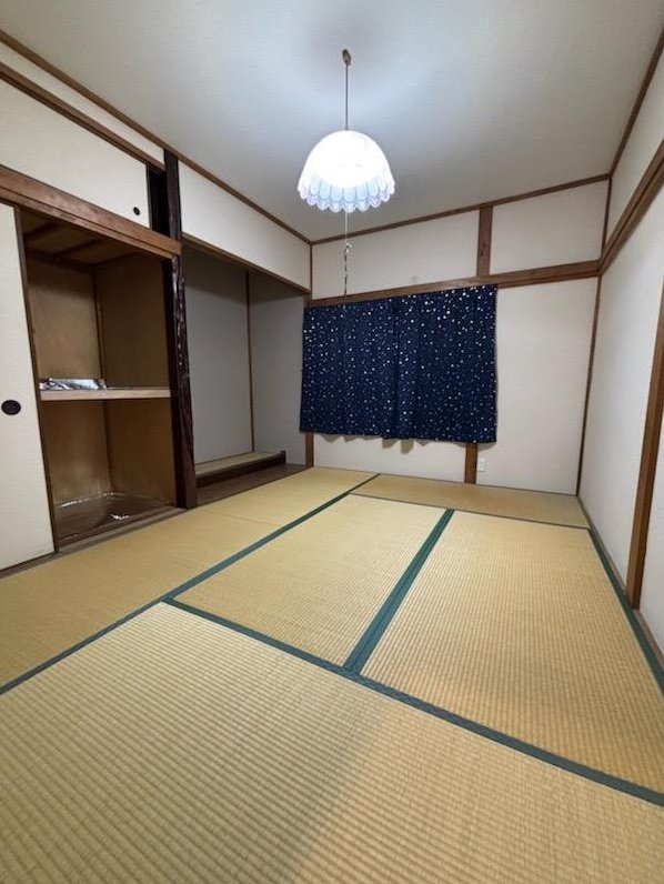 Used detached house in Sangenya-Nishi 3-chome, Taisho-ku &mdash; photo 7