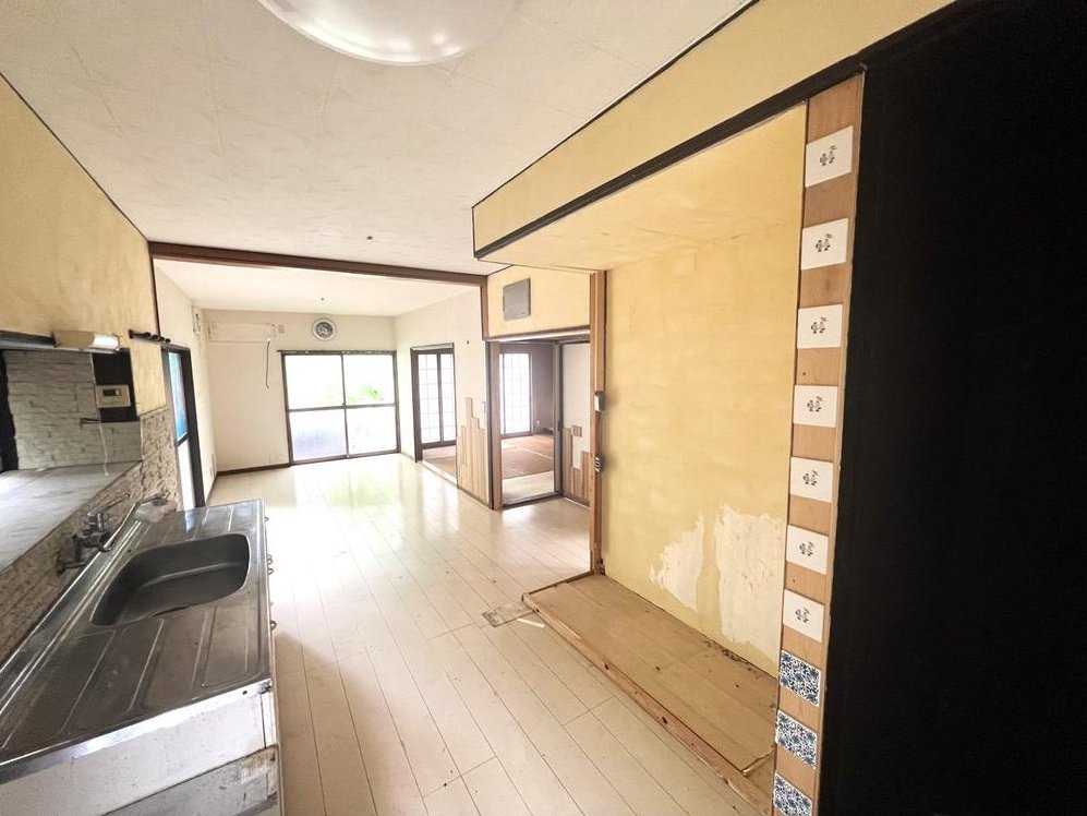 Shimotakeda, Kannabe-cho (near Goryo Station) 3.2 million yen &mdash; photo 2