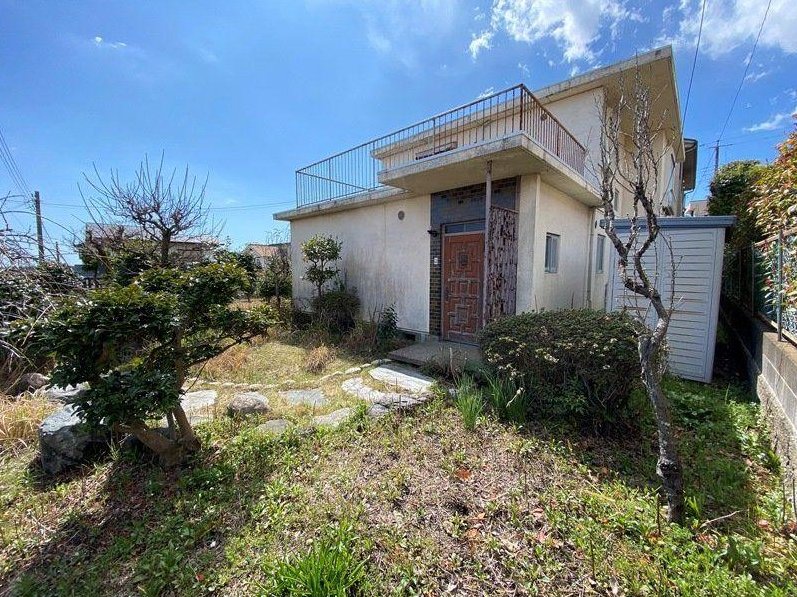 Land with an old house in Nishikamakura 4-chome &mdash; photo 5