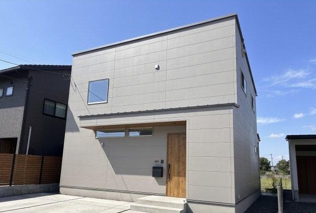 Tokuda, Kannabe-cho (near Yudamura Station) 34,980,000 yen &mdash; photo 1