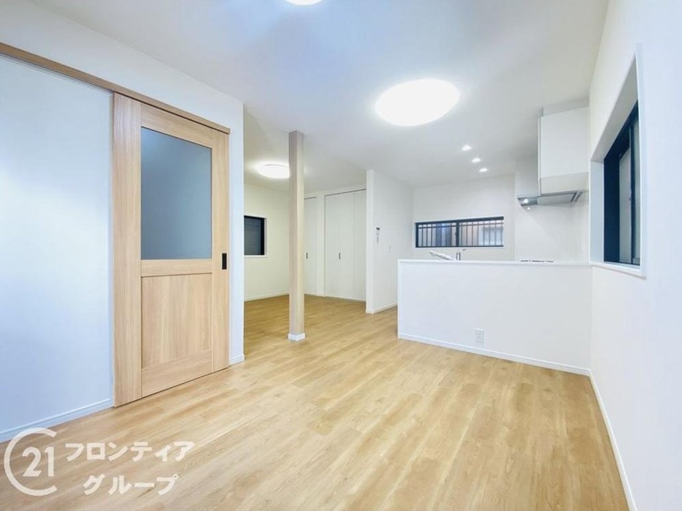 Used detached house in Inada Shinmachi 3-chome, Higashi Osaka City &mdash; photo 6