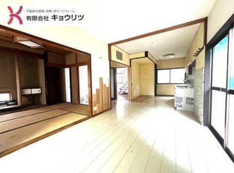 Fukuyama, Hiroshima property