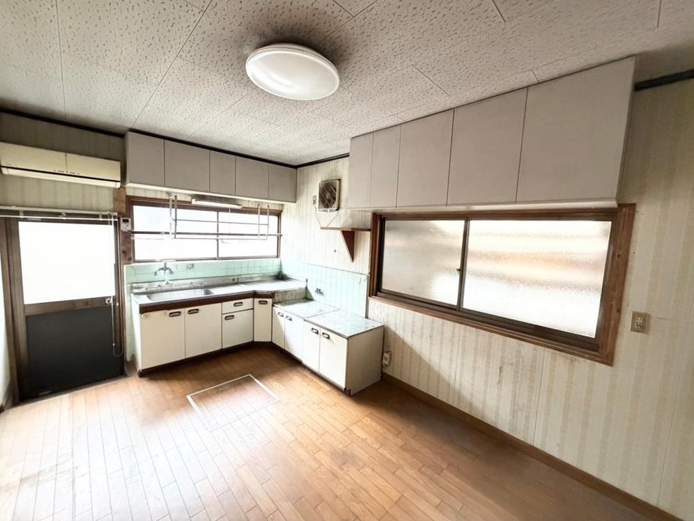 Yayoi-gaoka, Ekimae-cho (near Chikada Station) 4.9 million yen &mdash; photo 3