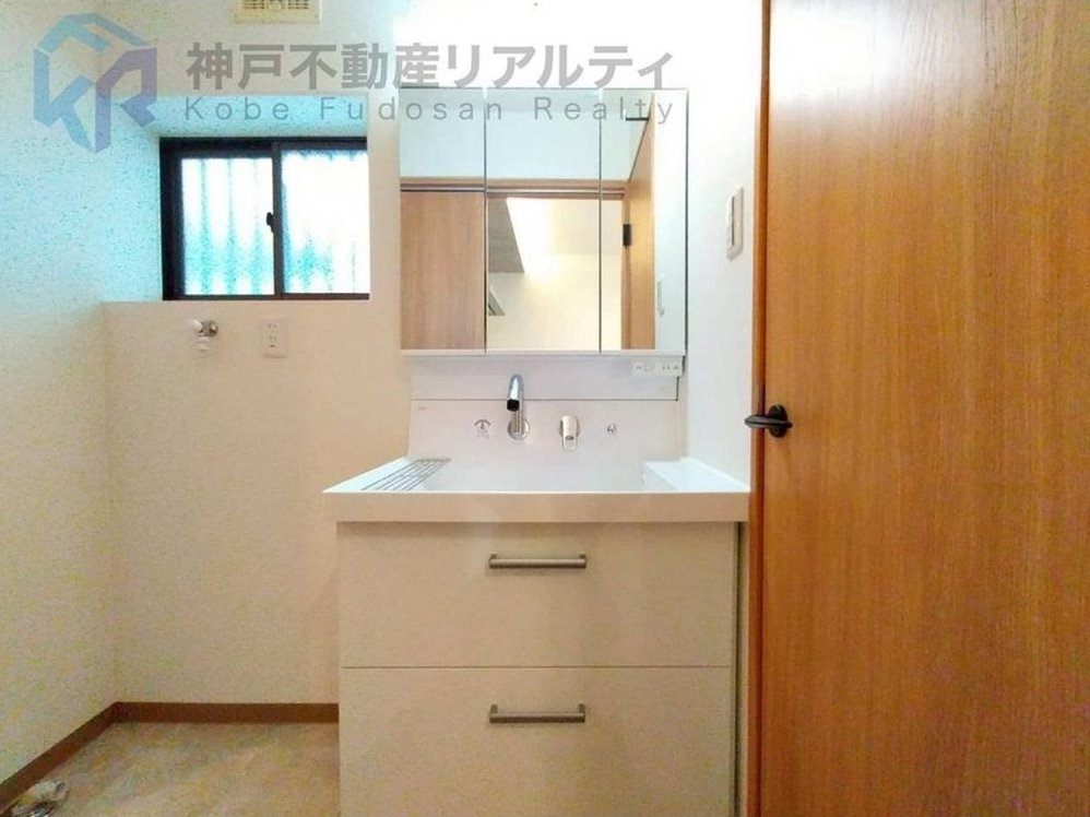 Miyamoto-dori 3 (Nada Station) 39,800,000 yen &mdash; photo 7